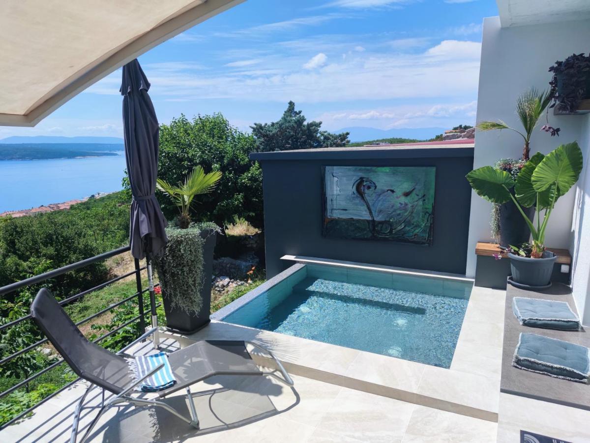 Art Gallery House With A Small Relaxing Pool Crikvenica Εξωτερικό φωτογραφία