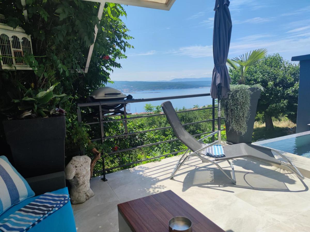 Art Gallery House With A Small Relaxing Pool Crikvenica Εξωτερικό φωτογραφία