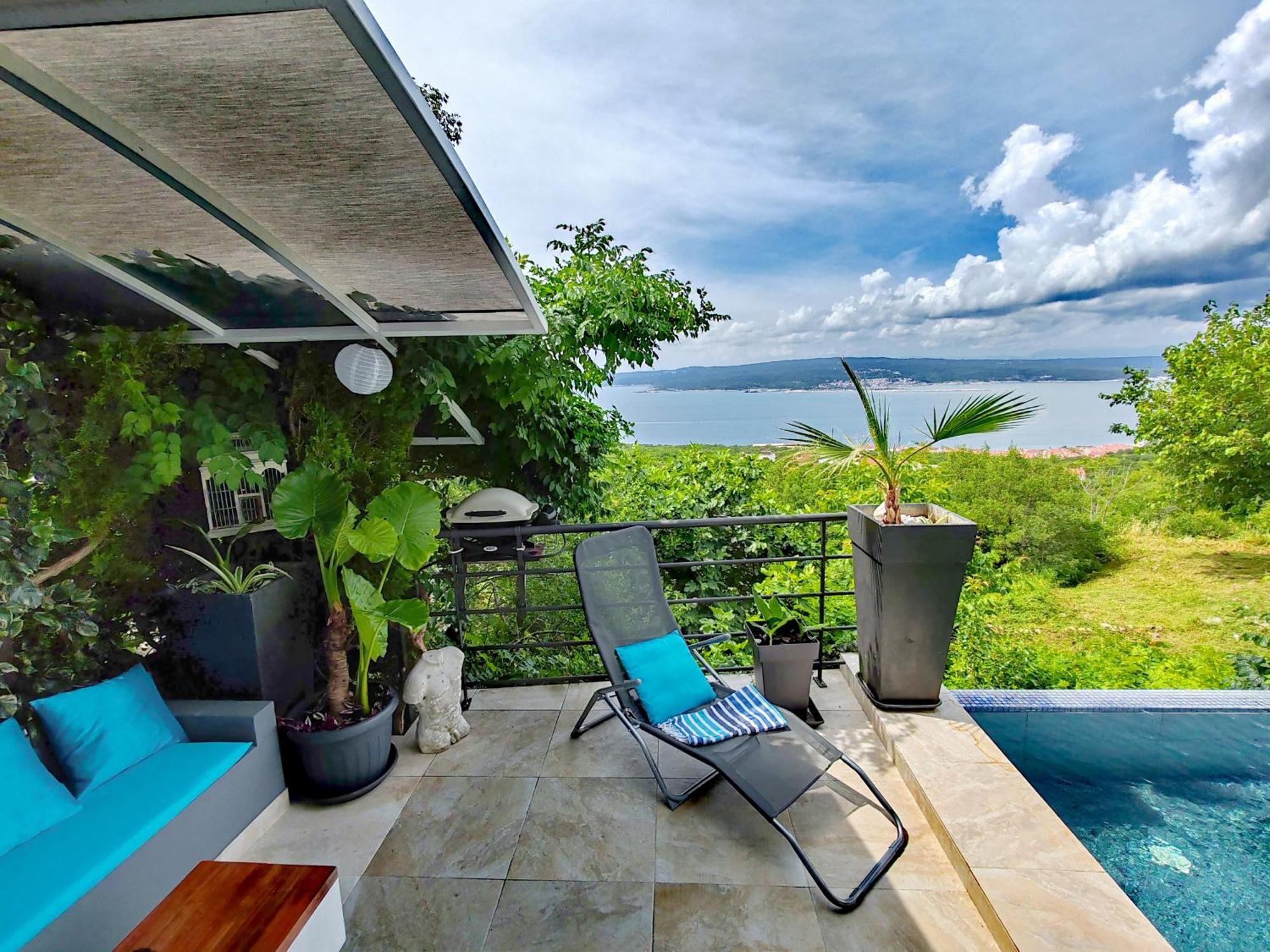 Art Gallery House With A Small Relaxing Pool Crikvenica Εξωτερικό φωτογραφία
