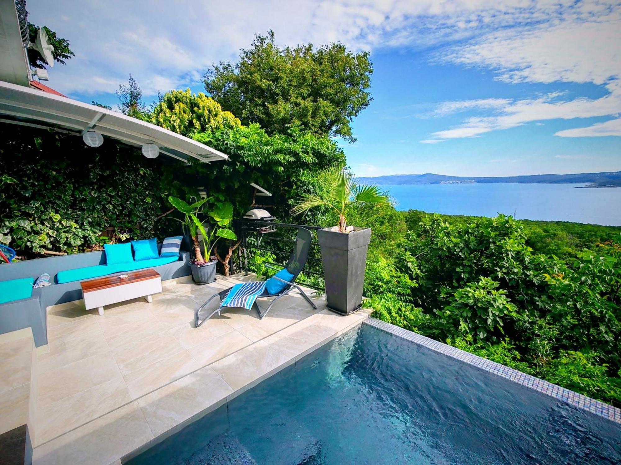 Art Gallery House With A Small Relaxing Pool Crikvenica Εξωτερικό φωτογραφία